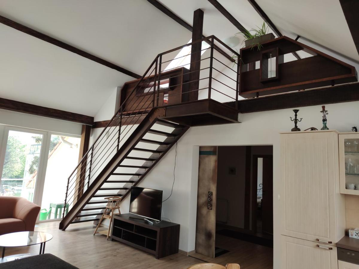 Attic Parkview Apartment Piest'any Ngoại thất bức ảnh